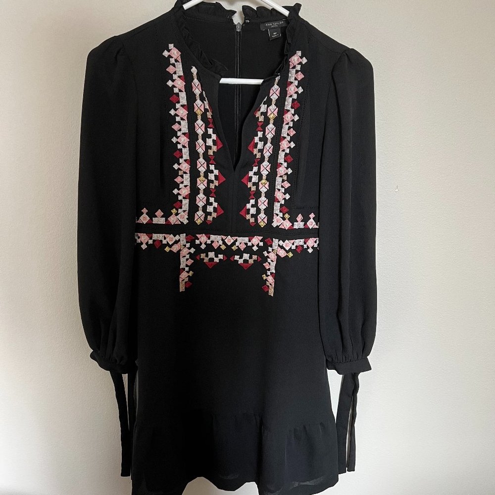 Ann Taylor Dress (00P)
